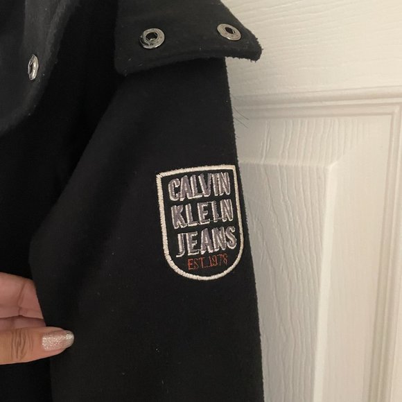 Like New Calvin Klein Est. 1978 Black Lined Insulated Fur Lined Hood Jacket-M - Picture 4 of 9